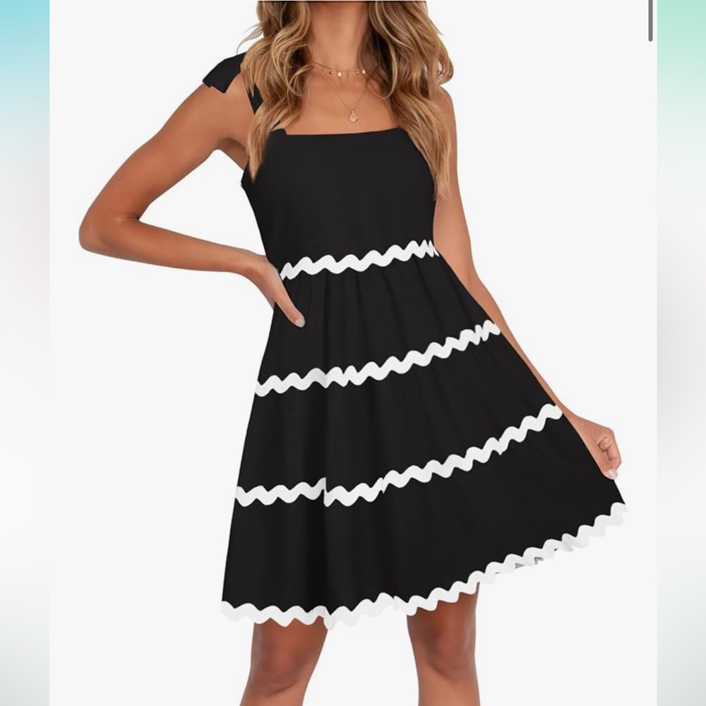 NWT scallop dress